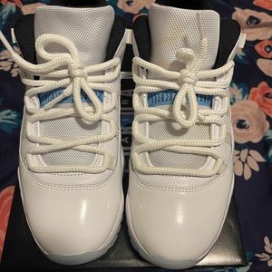 Air Jordan 11 Legend Blue Lows